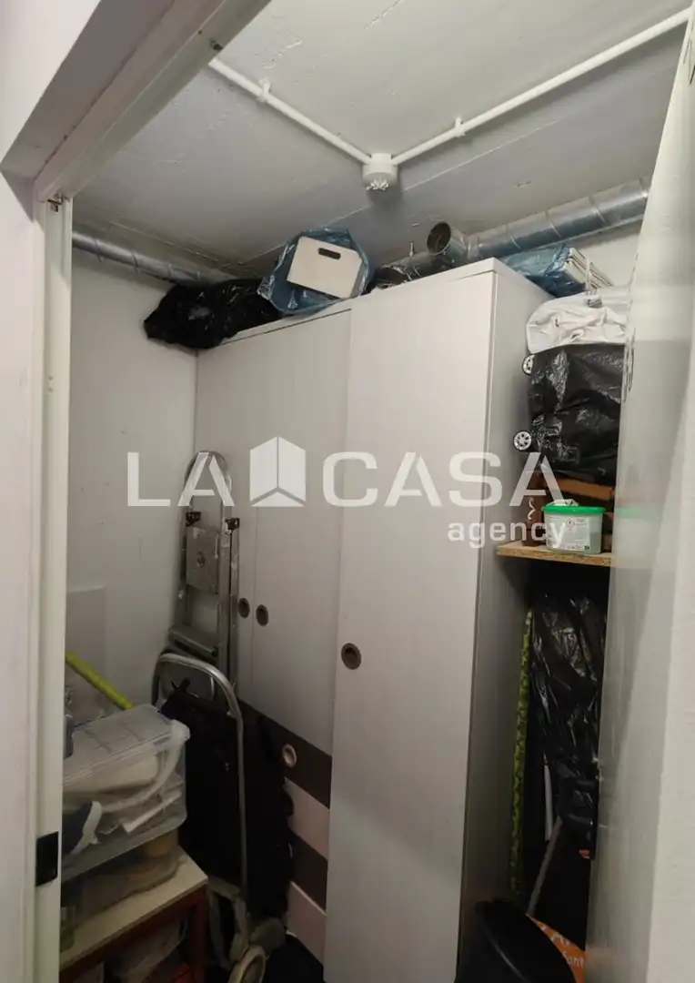Flat for sale in Llefià