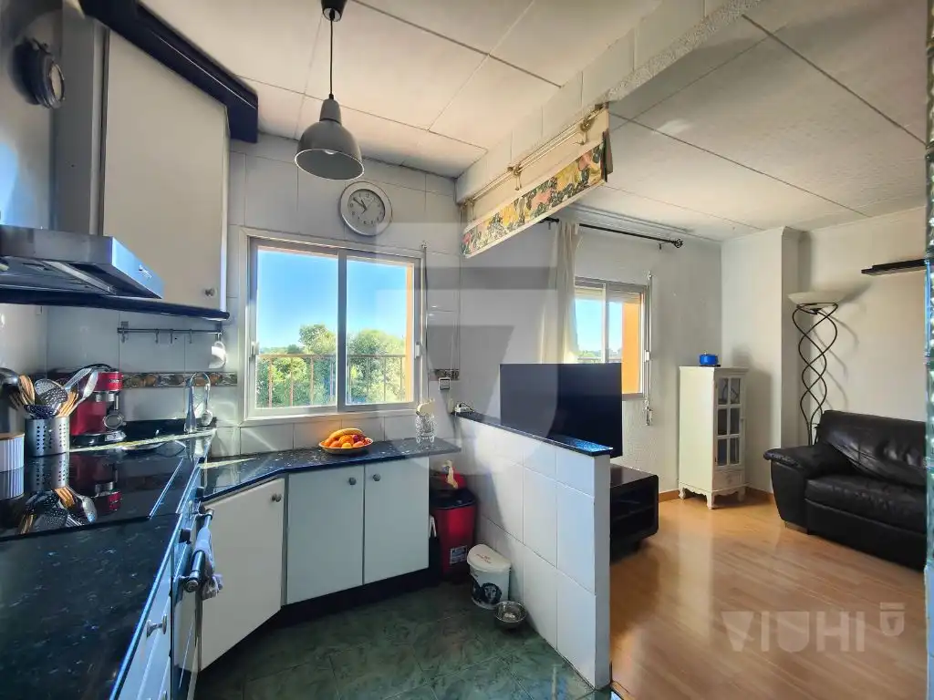 Kitchen of Attic for sale in Montgat  with Air Conditioner, Heating and Parquet flooring