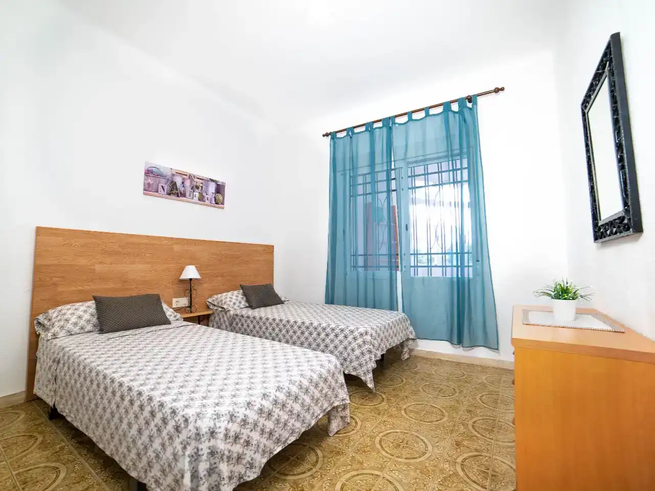 Habitación de Casa o chalet de alquiler en Benicarló con Aire acondicionado, Jardín privado y Trastero