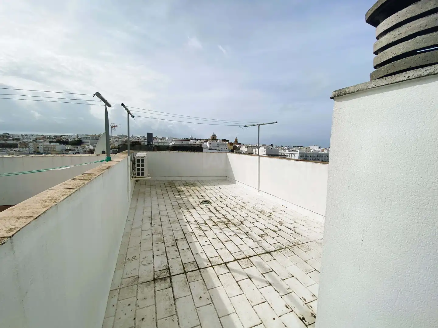 Terrace of Flat for sale in Chiclana de la Frontera  with Air Conditioner and Heating