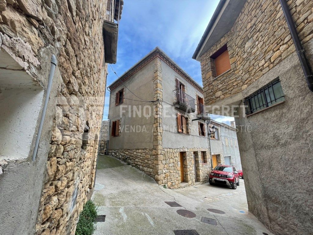 Exterior view of House or chalet for sale in Gavet de la Conca