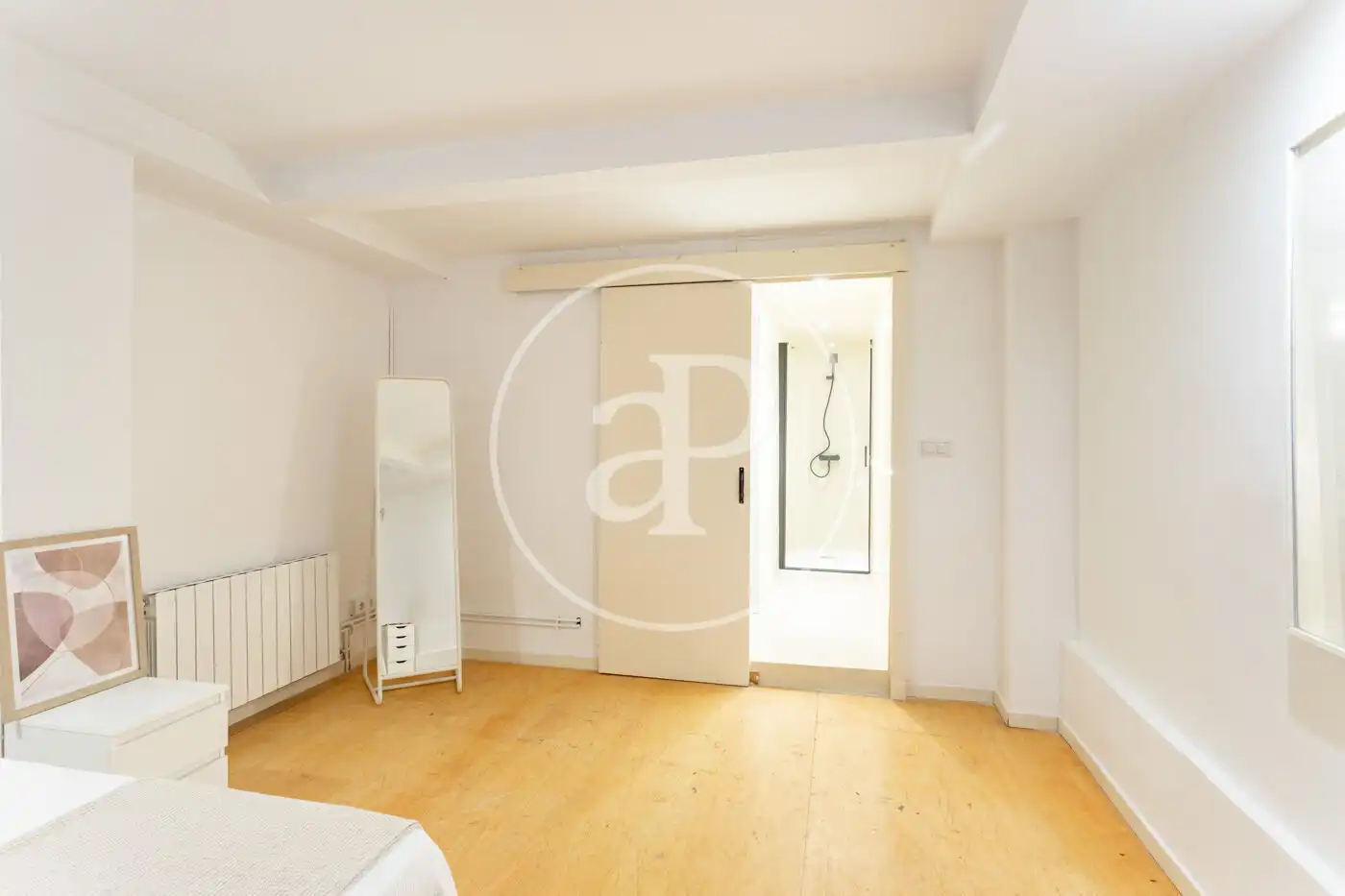 Piso en venta en Barcelona con Calefacción y Jardín privado