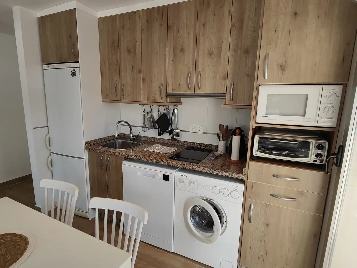 Flat with lift to rent in Calle Mar de Plata 3, imagen 27