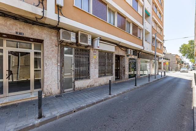 Local comercial en Venta en Carrer de Guasp en El Coll d'en Rabassa