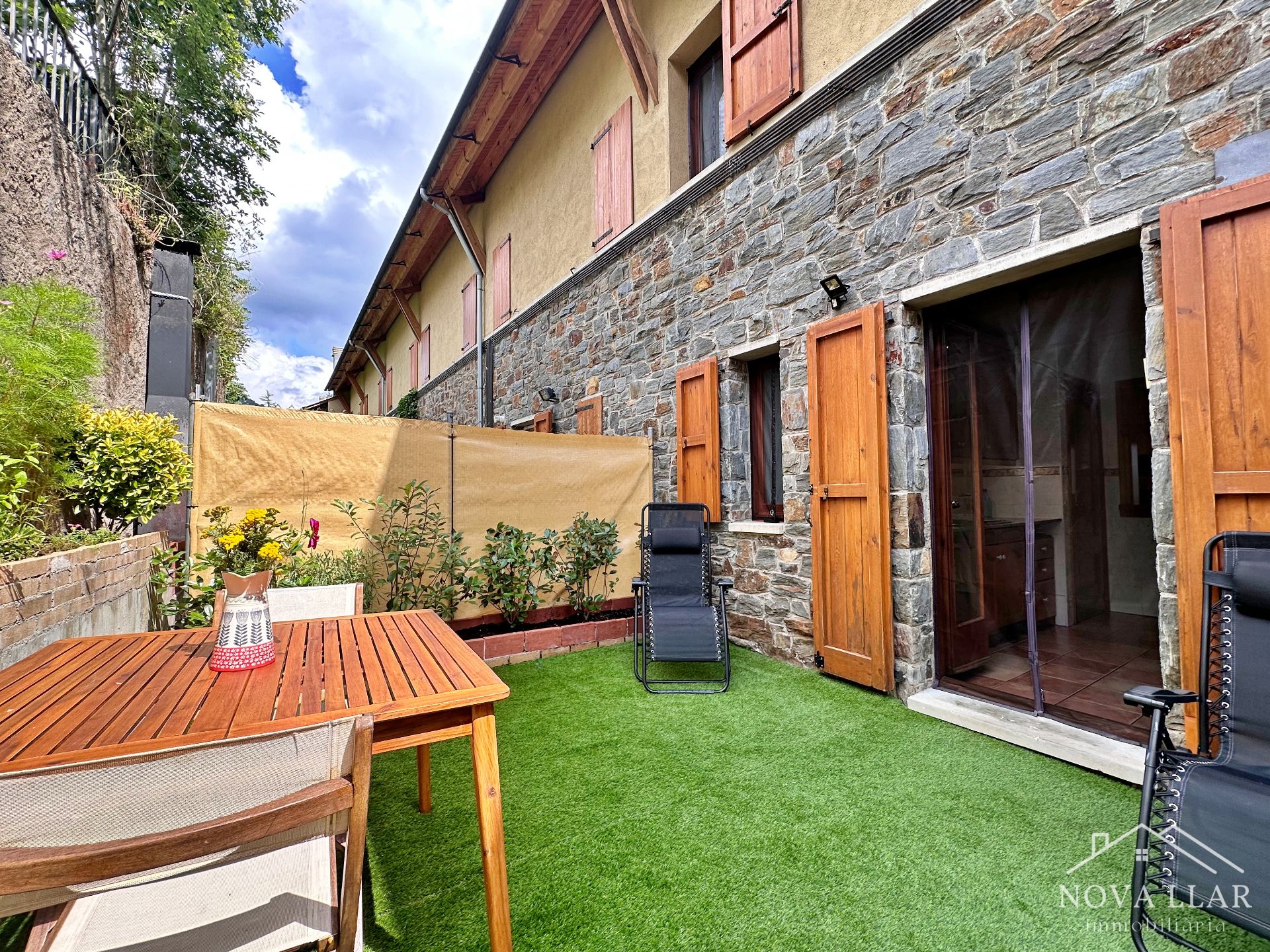 Terrace of Single-family semi-detached for sale in Planoles  with Heating, Parquet flooring and Oven