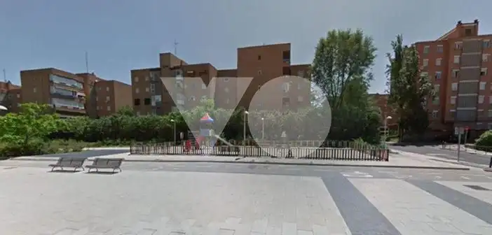 Exterior view of Ground floor for sale in Madrid  with Air Conditioner and Heating