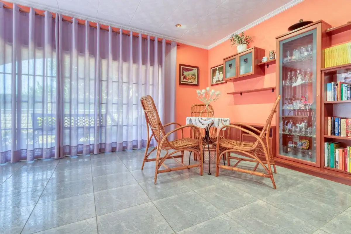 Garden of Houses for sale in Llers  with Air Conditioner, Heating and Private garden