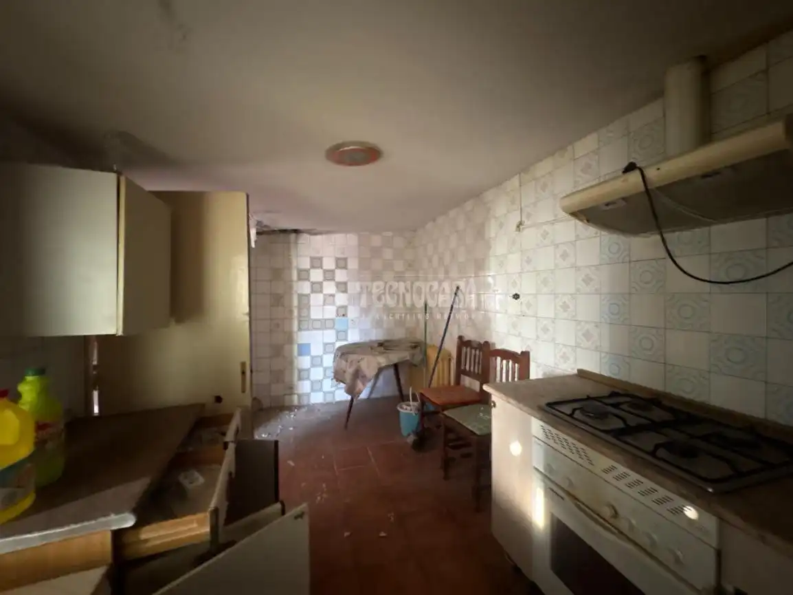 Cuina de Casa adosada en venda en Navalcarnero amb Aire condicionat, Calefacció i Terrassa
