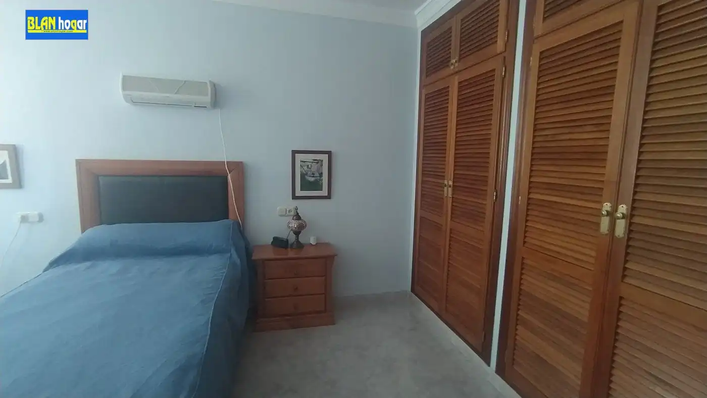 Casa amb piscina en venda a Calle Escritor González Valls, imagen 17