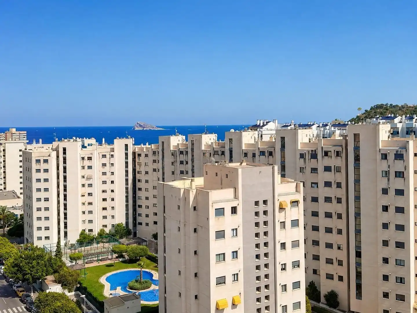 Piso con piscina en venta en Carrer Llebeing