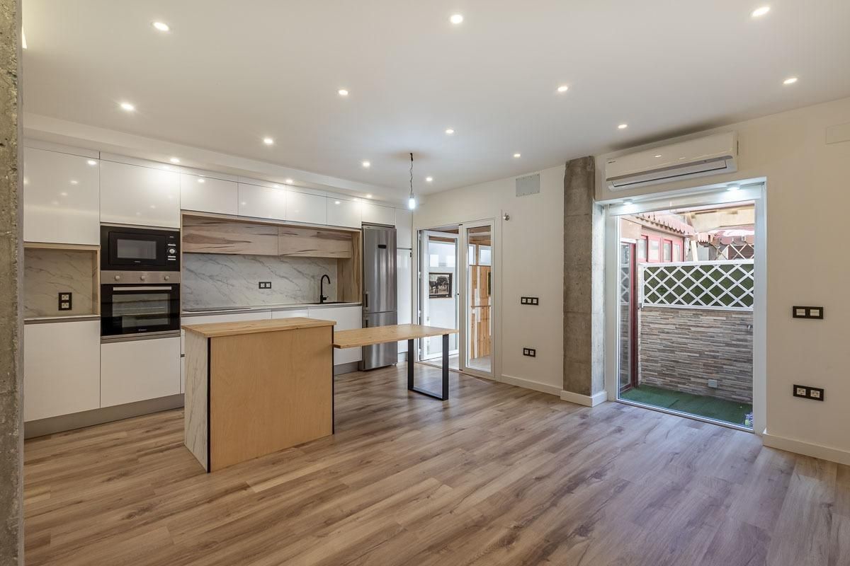 Kitchen of Flat for sale in Armilla  with Air Conditioner, Heating and Terrace