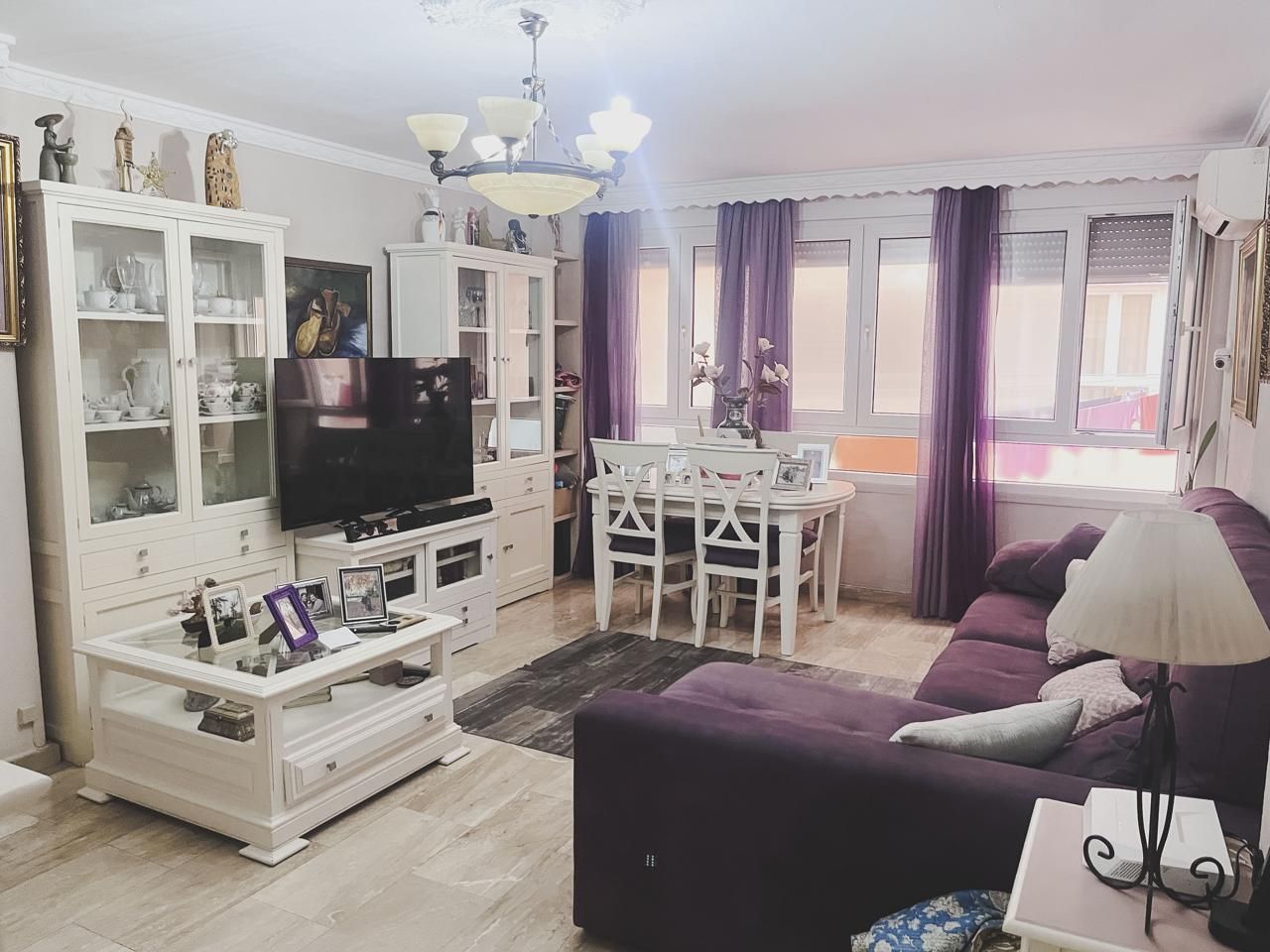 Sala d'estar de Pis en venda en  Cádiz Capital amb Aire condicionat