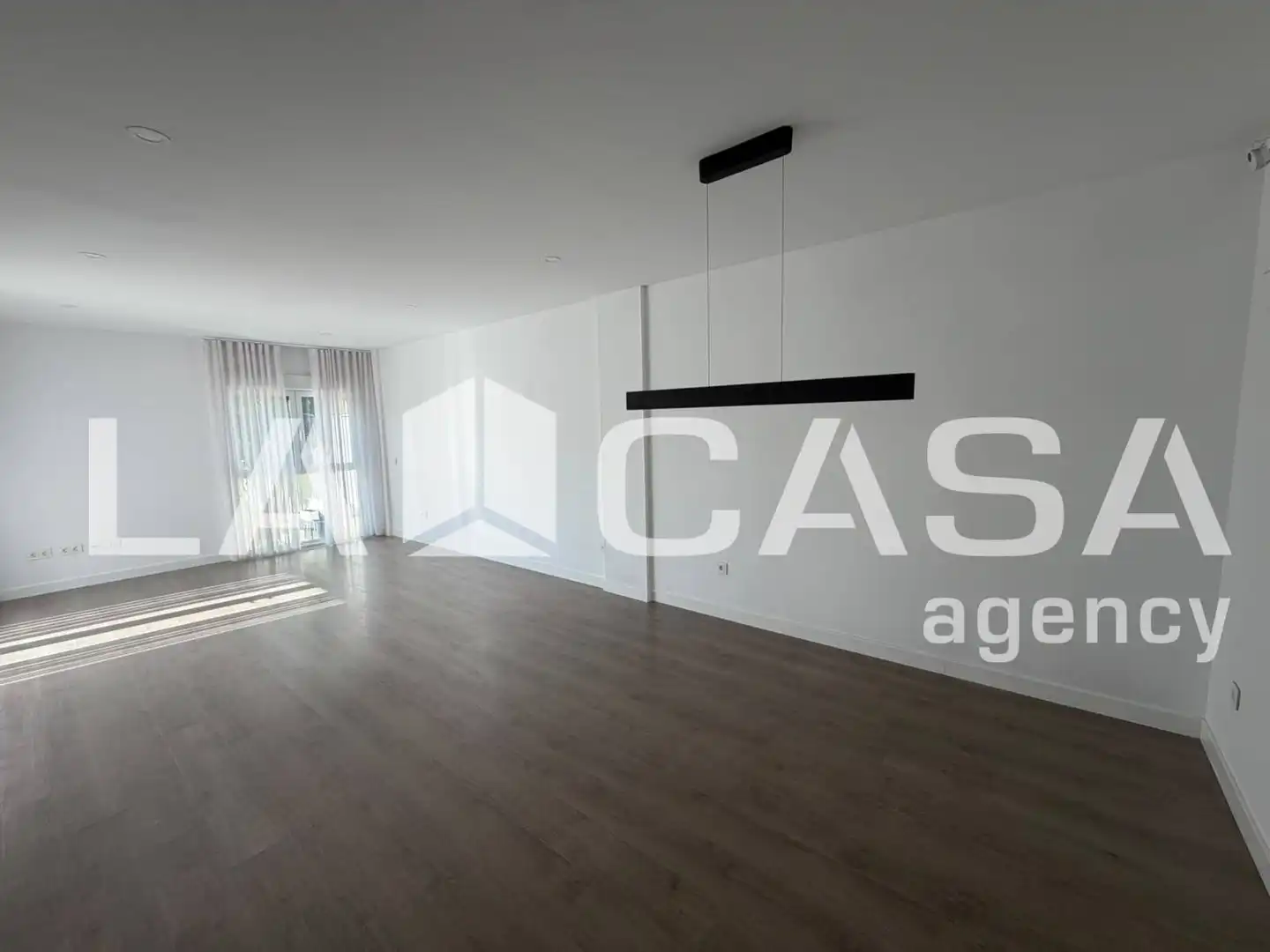 Semi-detached house for sale in Entrenúcleos, imagen 31
