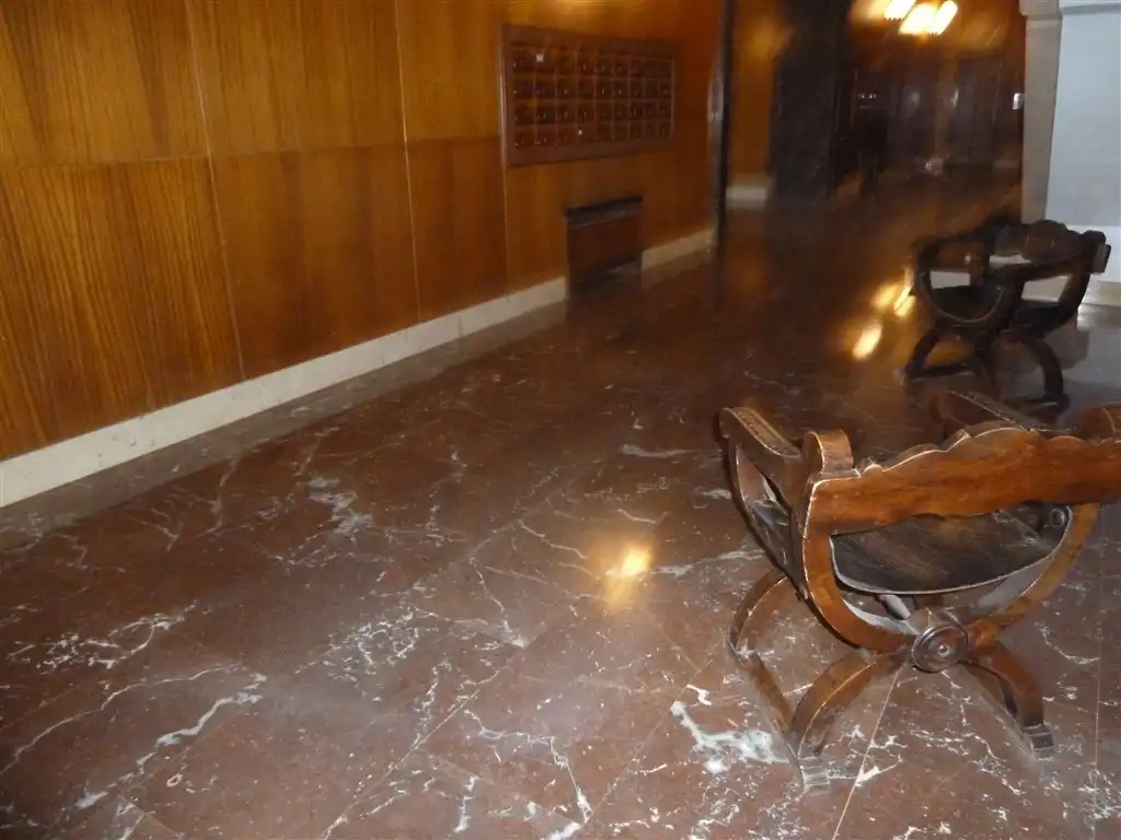 Piso en venta en  Pamplona / Iruña con Calefacción, Parquet y Terraza