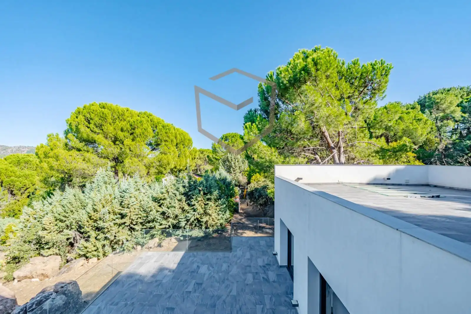 Jardí de Casa o xalet en venda en San Martín de Valdeiglesias amb Calefacció, Terrassa i Traster