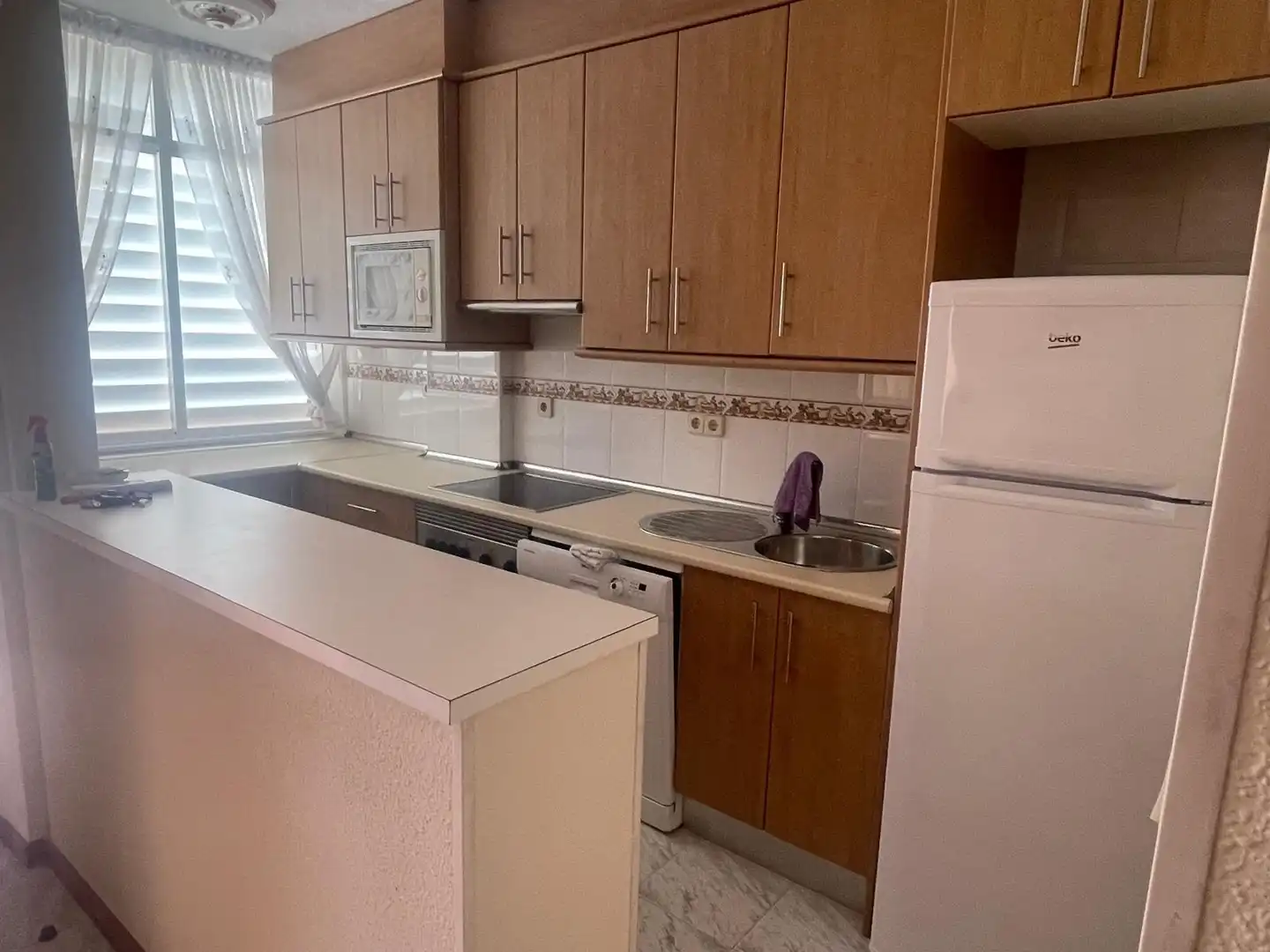 Cocina de Dúplex de alquiler en La Manga del Mar Menor