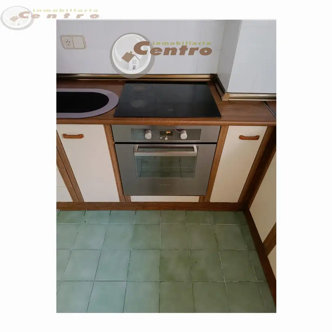 Cocina de Piso de alquiler en Albacete con Calefacción, Amueblado y Balcón