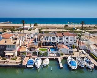 Casa o xalet en venda en Empuriabrava amb Aire condicionat, Jardí privat i Terrassa