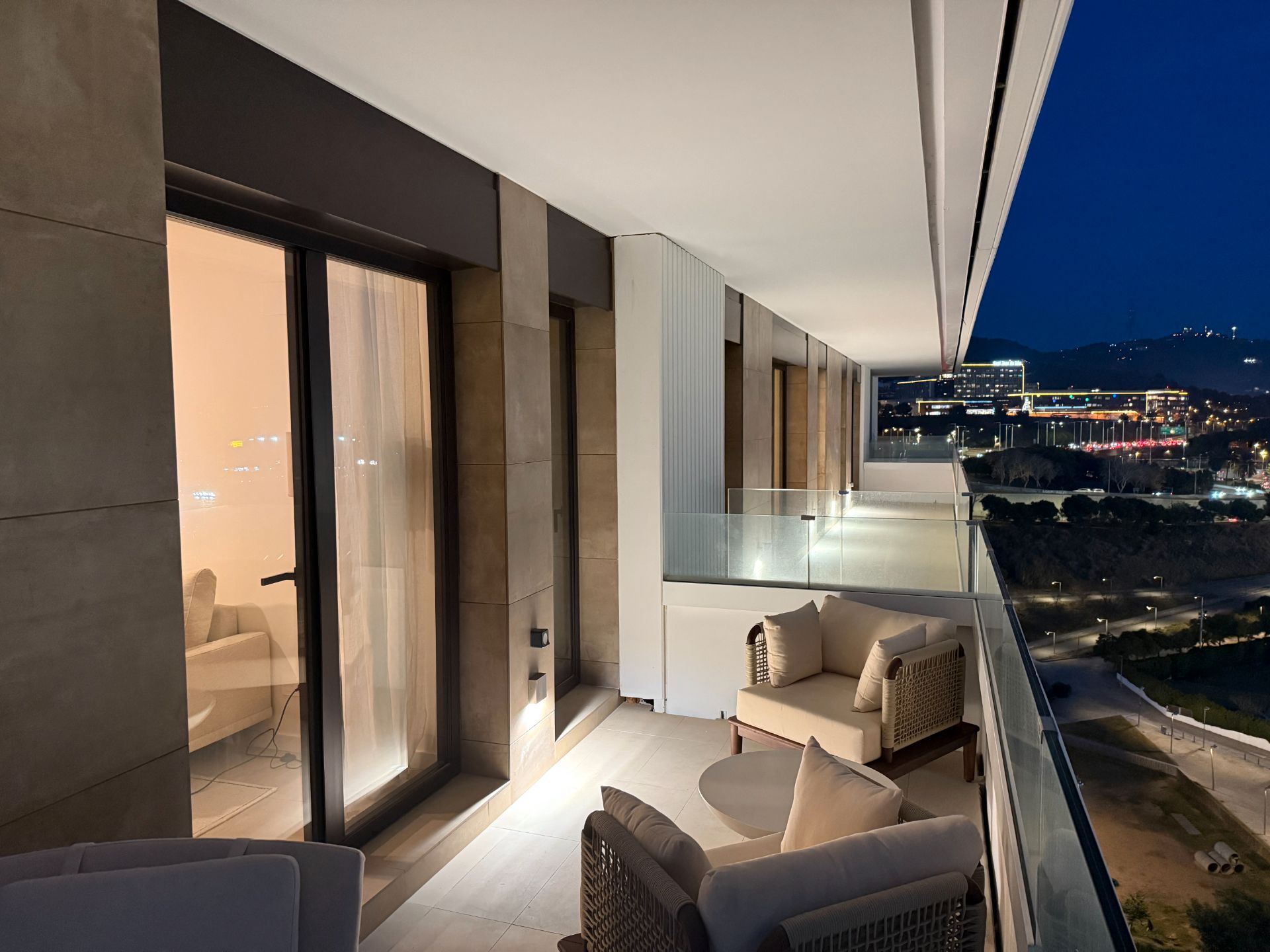 Terrassa de Pis de lloguer en Esplugues de Llobregat amb Aire condicionat, Calefacció i Terrassa