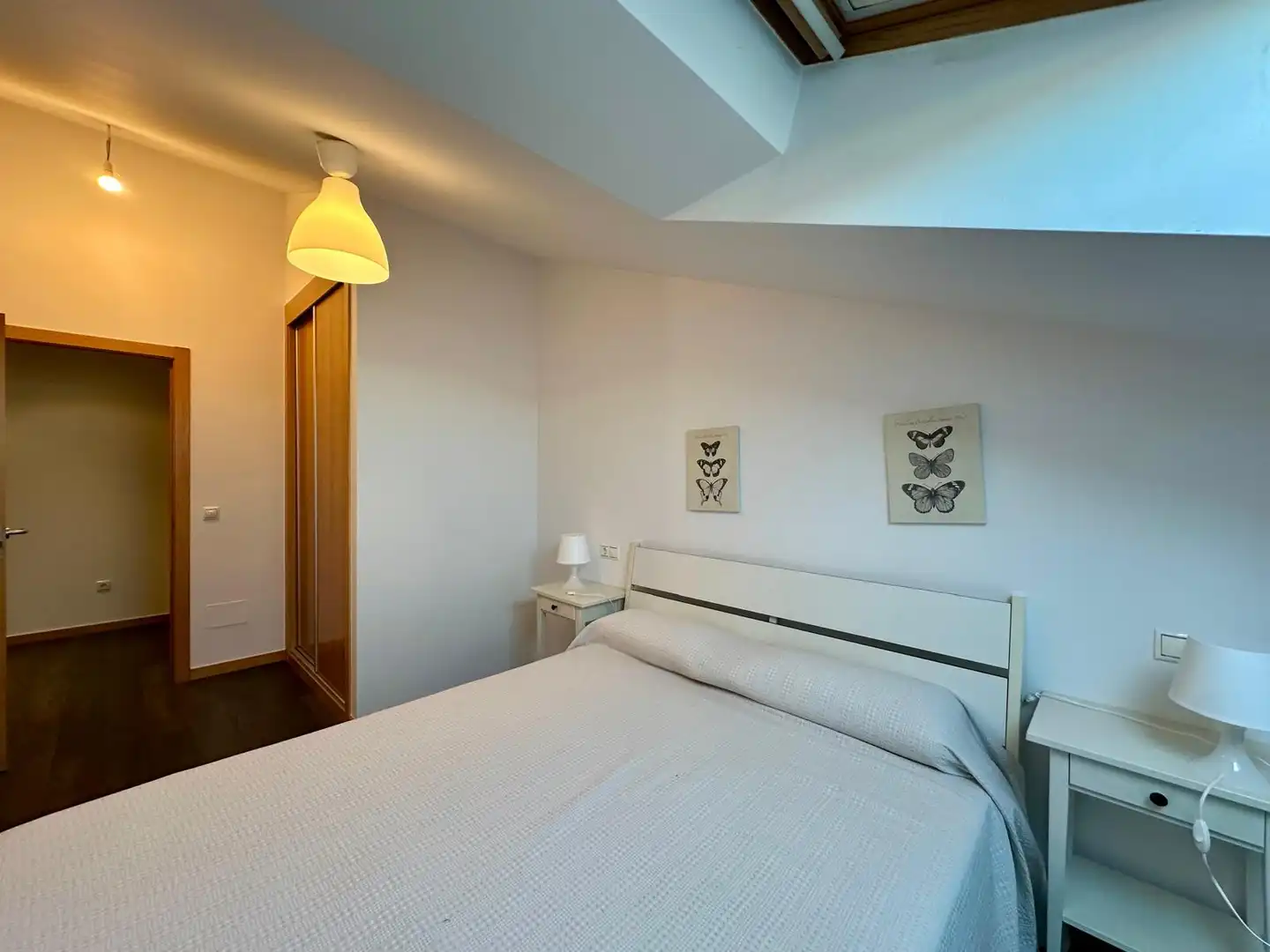 Habitación de Dúplex en venta en A Pobra do Caramiñal con Calefacción, Parquet y Trastero