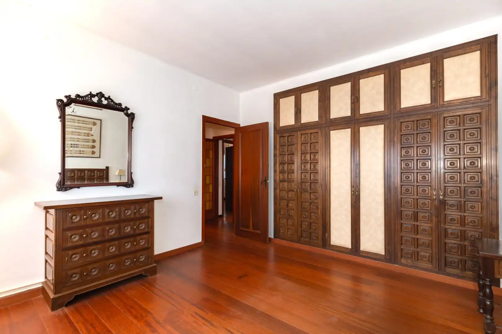 Dormitori de Casa o xalet en venda en Valldoreix