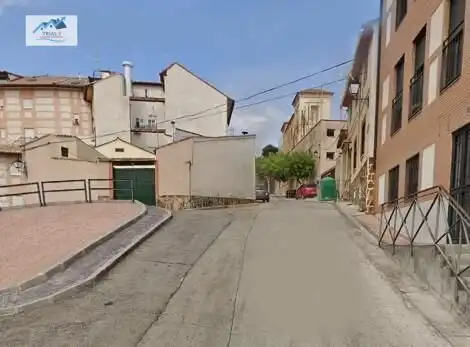Piso en venta en Calle ACADEMIA, Tielmes