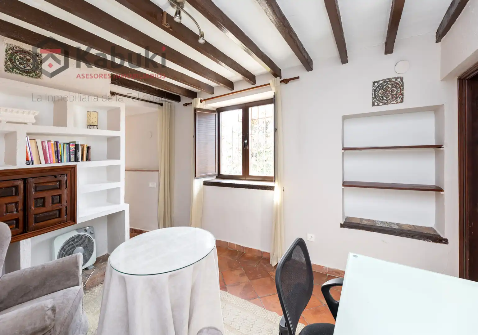 Schlafzimmer von Wohnung zur Miete in Granada mit Abstellraum und Möbliert