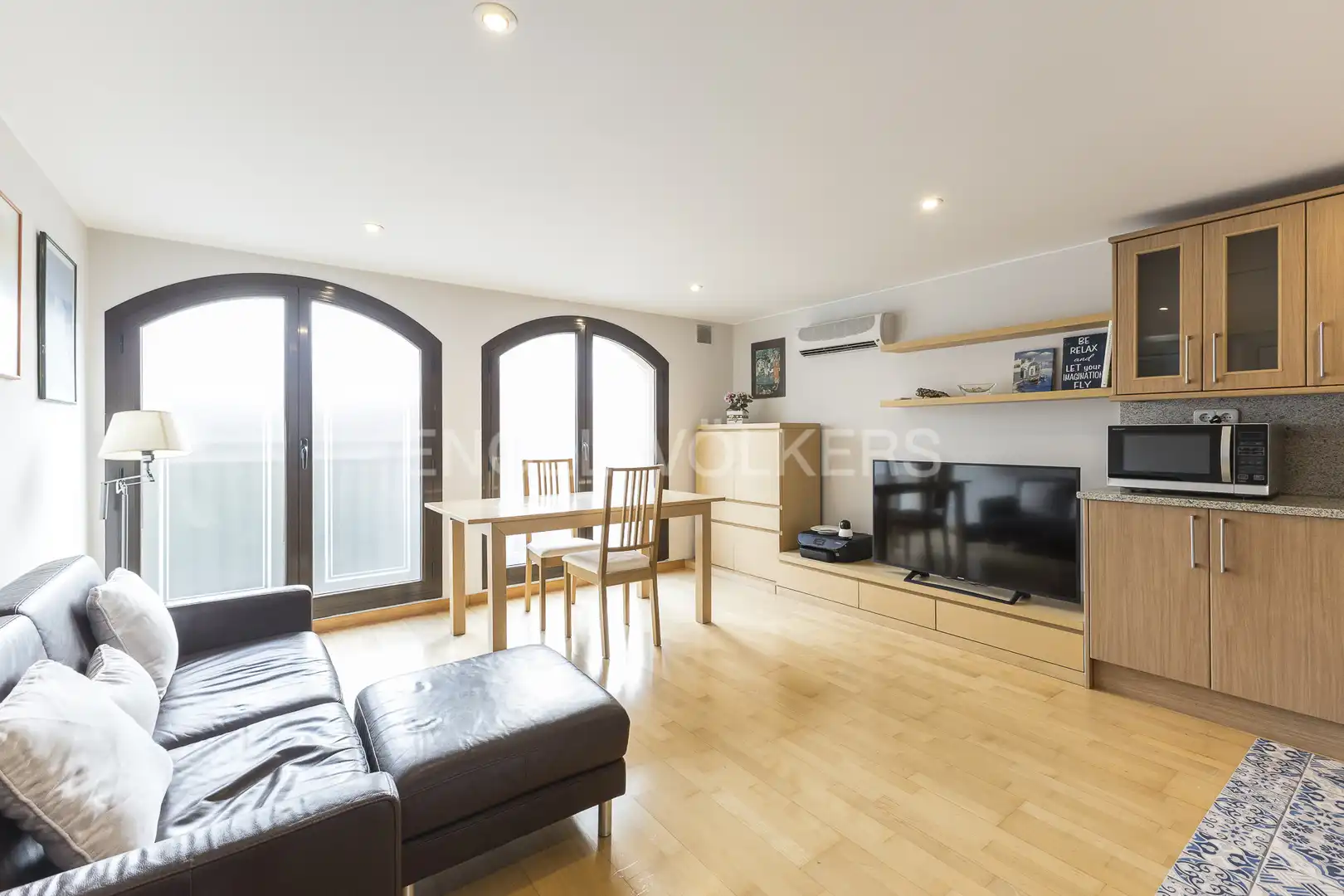 Exterior view of Flat for rent in Barcelona  with Air Conditioner, Heating and Parquet flooring