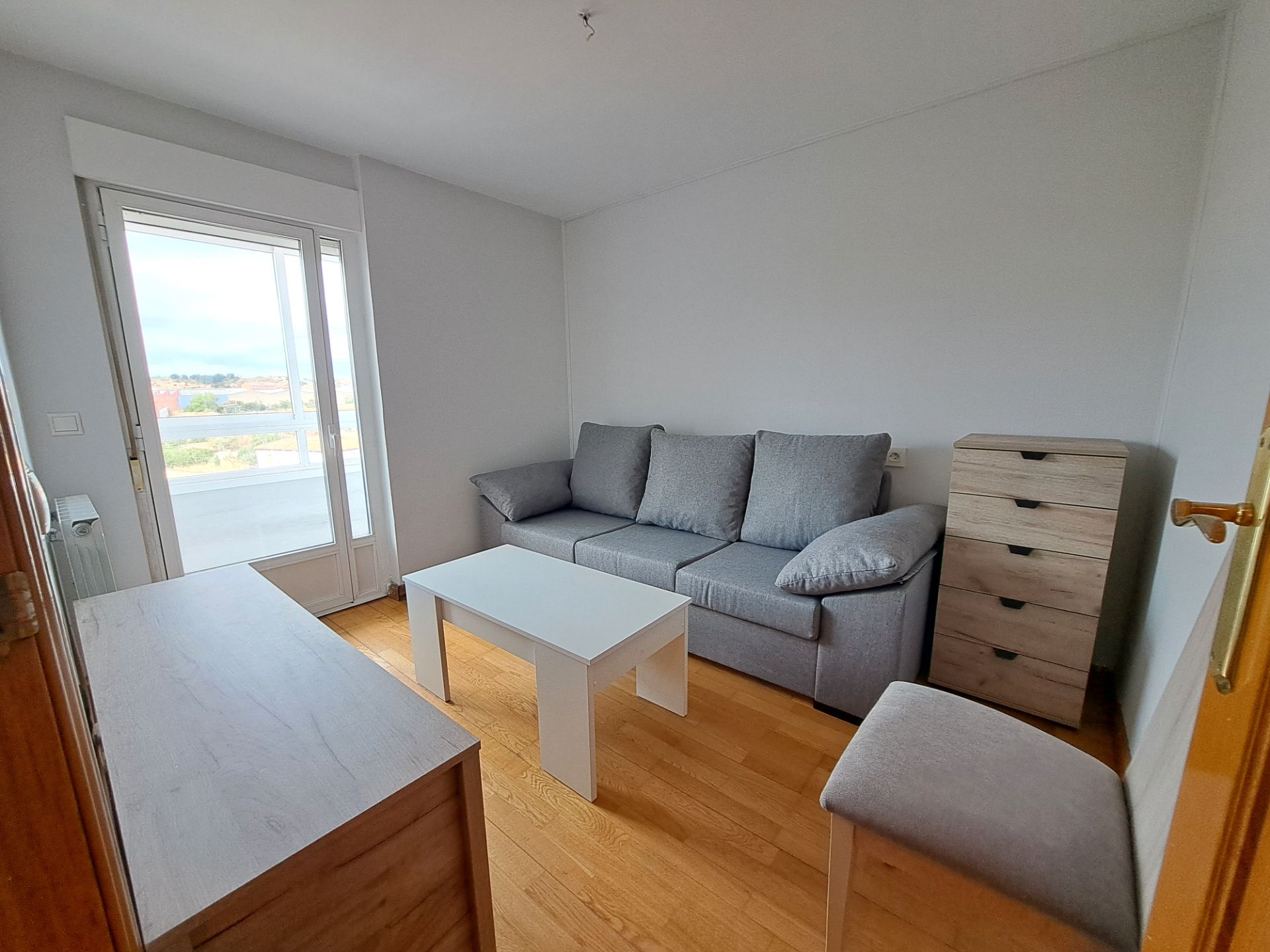 Sala de estar de Apartamento de alquiler en León Capital  con Calefacción, Parquet y Amueblado