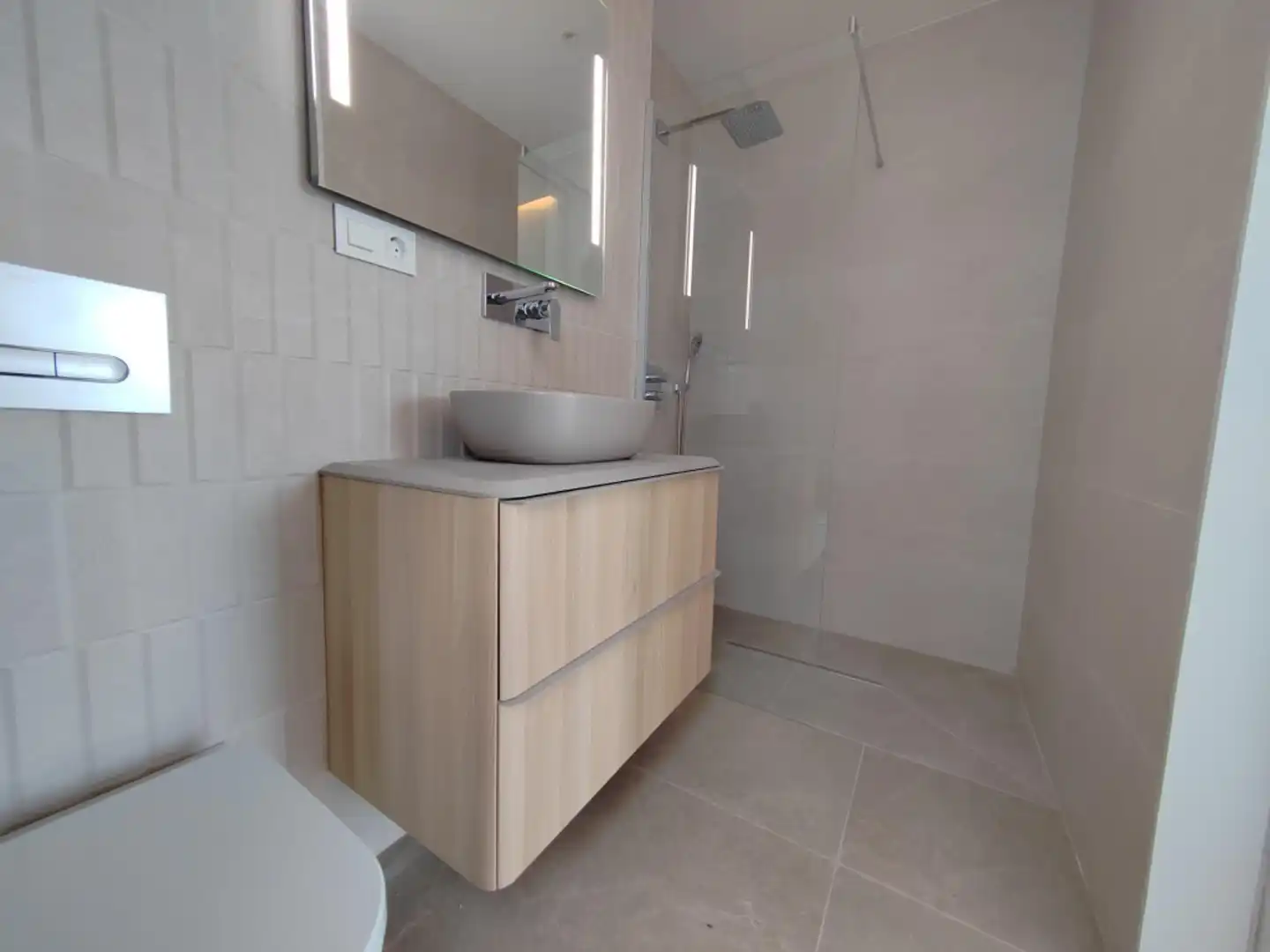 Baño de Casa o chalet en venta en Sant Joan d'Alacant con Aire acondicionado, Calefacción y Jardín privado