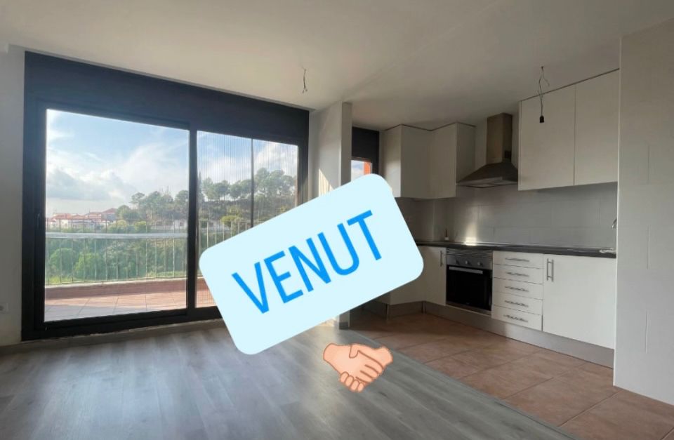 Küche von Wohnung zum verkauf in Ullastrell mit Heizung, Parkett und Terrasse