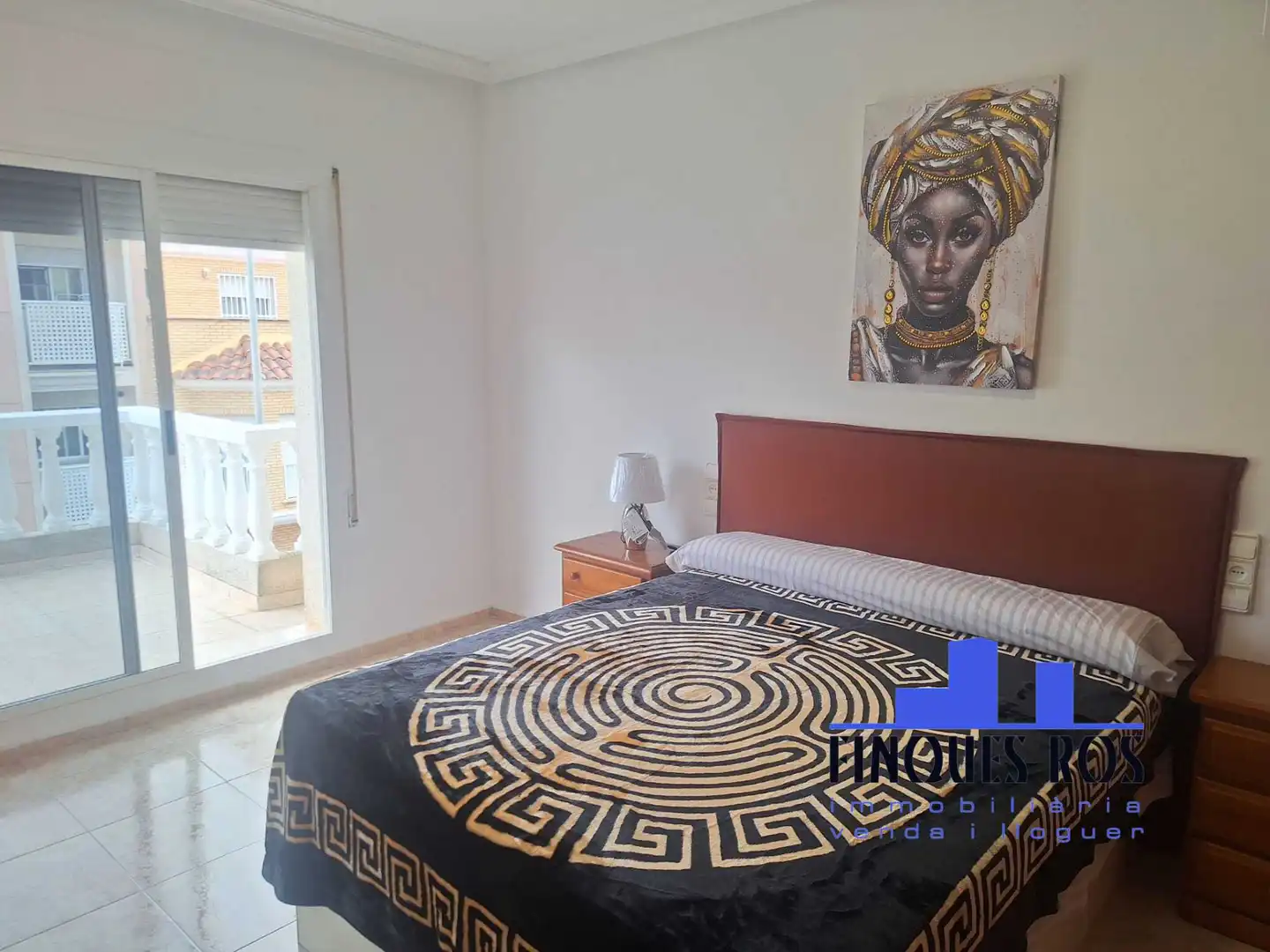 Schlafzimmer von Einfamilien-Reihenhaus zum Verkauf in Vinaròs mit Klimaanlage, Heizung und Terrasse