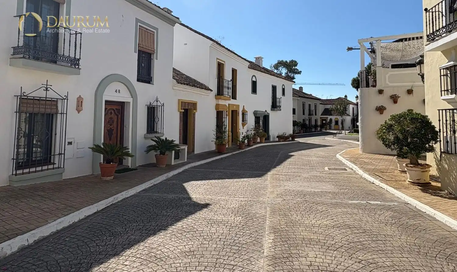 Vista exterior de Casa adosada en venta en Marbella con Aire acondicionado, Calefacción y Terraza
