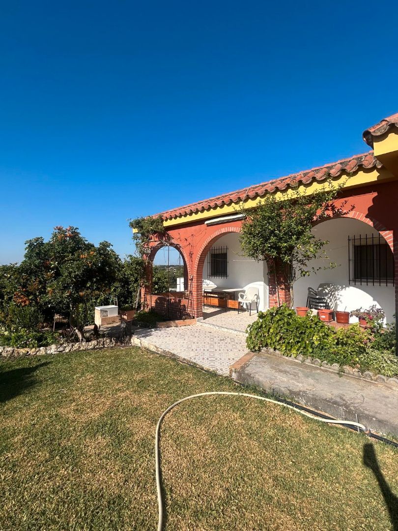 Jardí de Finca rústica en venda en Puerto Real amb Jardí privat, Piscina i Moblat