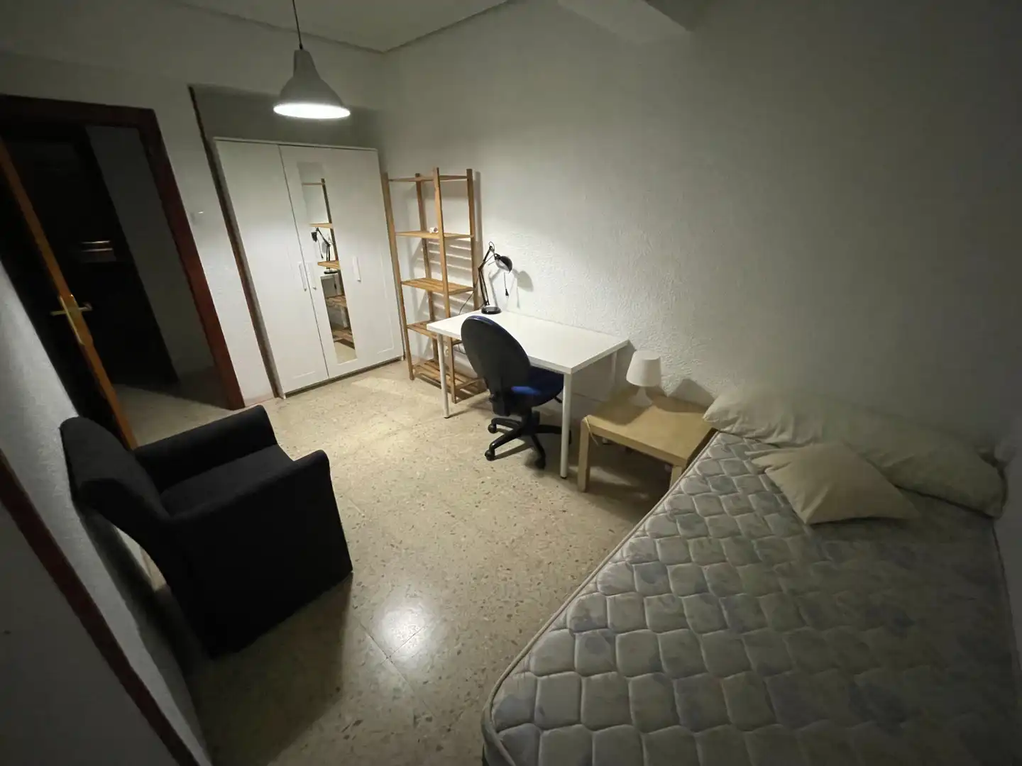 Schlafzimmer von Wohnung zur Miete in Murcia mit Klimaanlage, Heizung und Möbliert