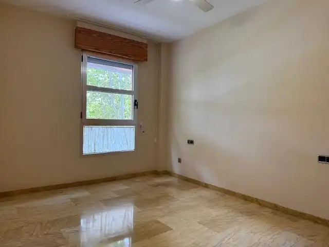 Schlafzimmer von Wohnung zum Verkauf in Murcia mit Klimaanlage und Abstellraum