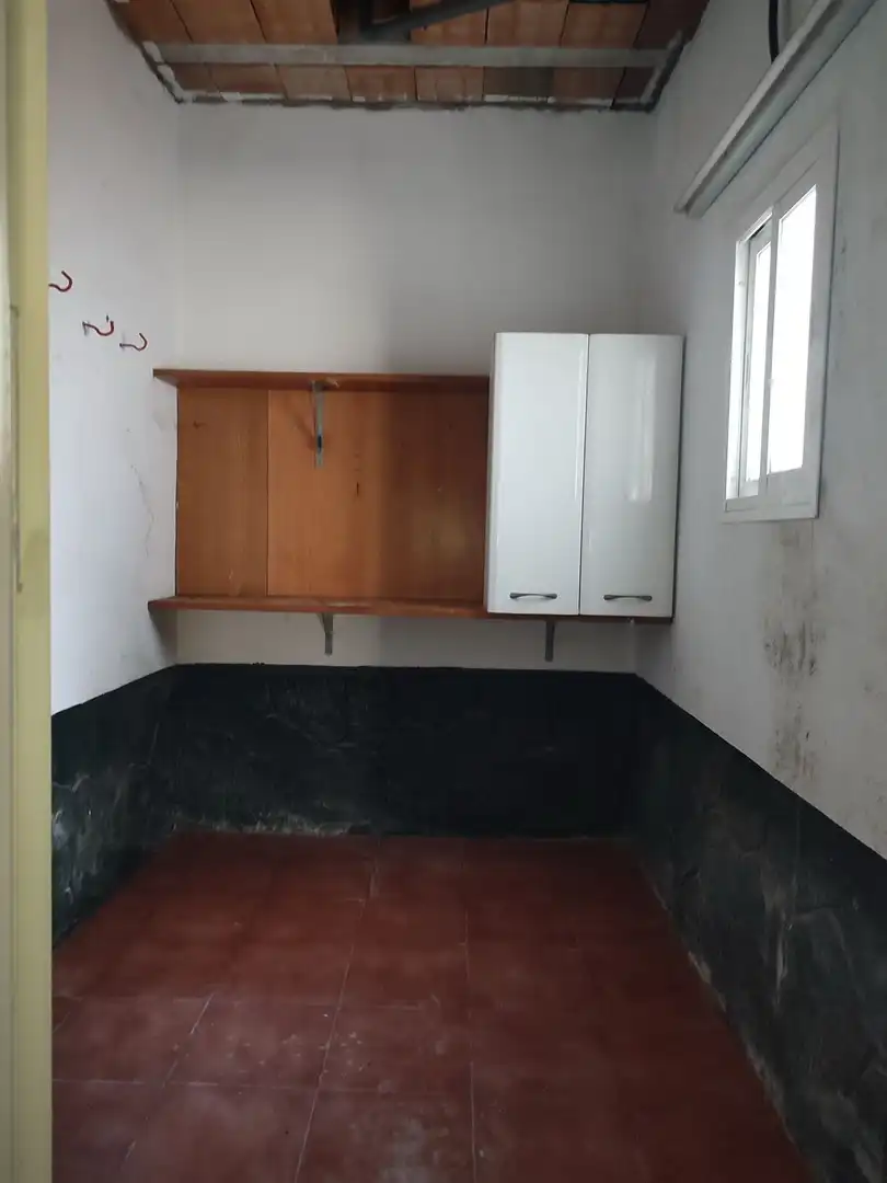 Cuina de Casa adosada en venda en Chiclana de la Frontera amb Aire condicionat, Terrassa i Traster