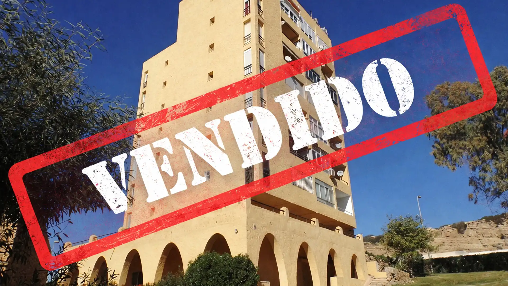 Vista exterior de Estudio en venta en El Ejido con Aire acondicionado y Amueblado