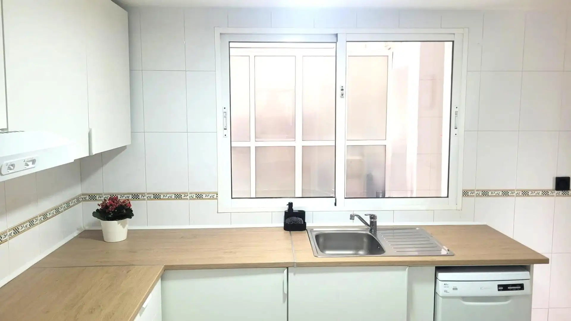 Kitchen of Flat for sale in Murcia  with Air Conditioner, Heating and Storage room