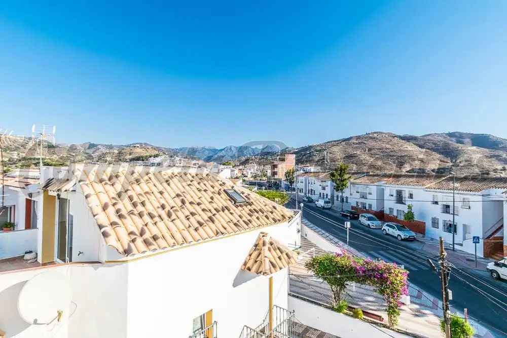 Casa amb terrassa en venda a Torrox Pueblo, imagen 2