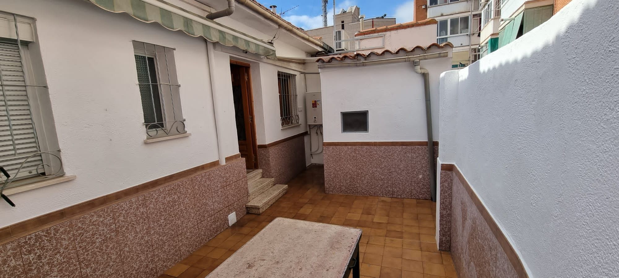 Vista exterior de Casa o xalet en venda en Arganda del Rey amb Calefacció i Parquet