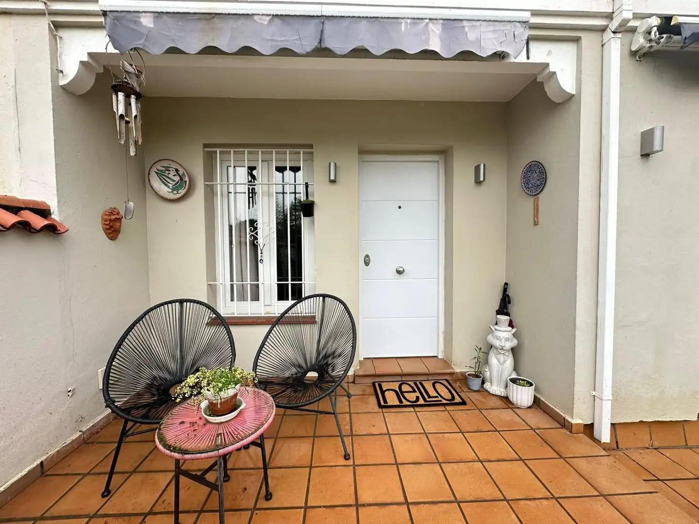 Terrassa de Casa adosada en venda en Los Barrios amb Aire condicionat, Jardí privat i Moblat