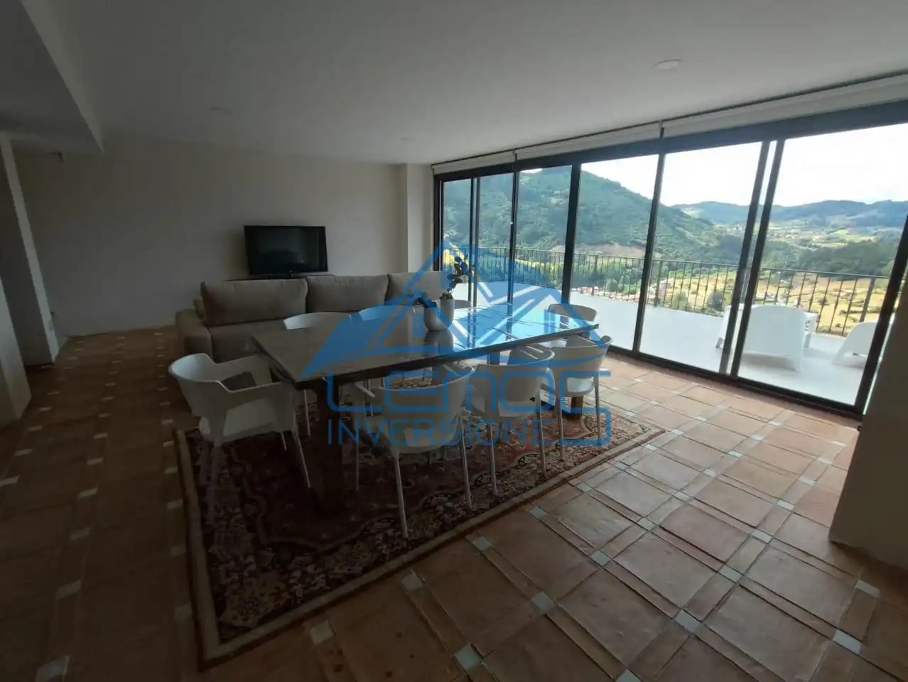 Living room of Houses for sale in Candamo  with Air Conditioner, Private garden and Terrace