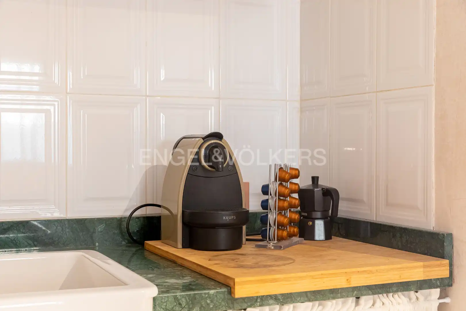 Study for rent in Santa Catalina