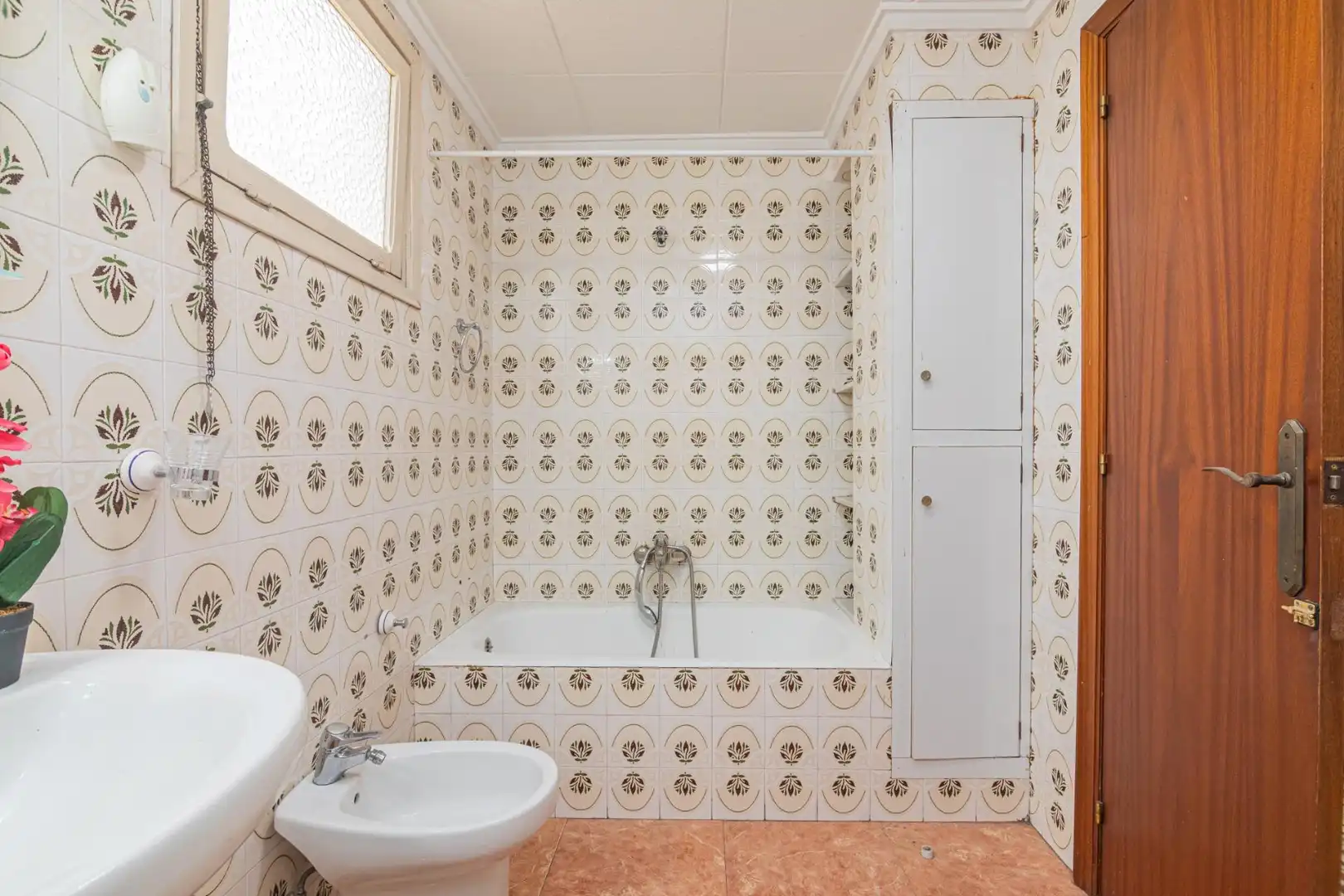 Bathroom of Flat for sale in Elche / Elx  with Terrace