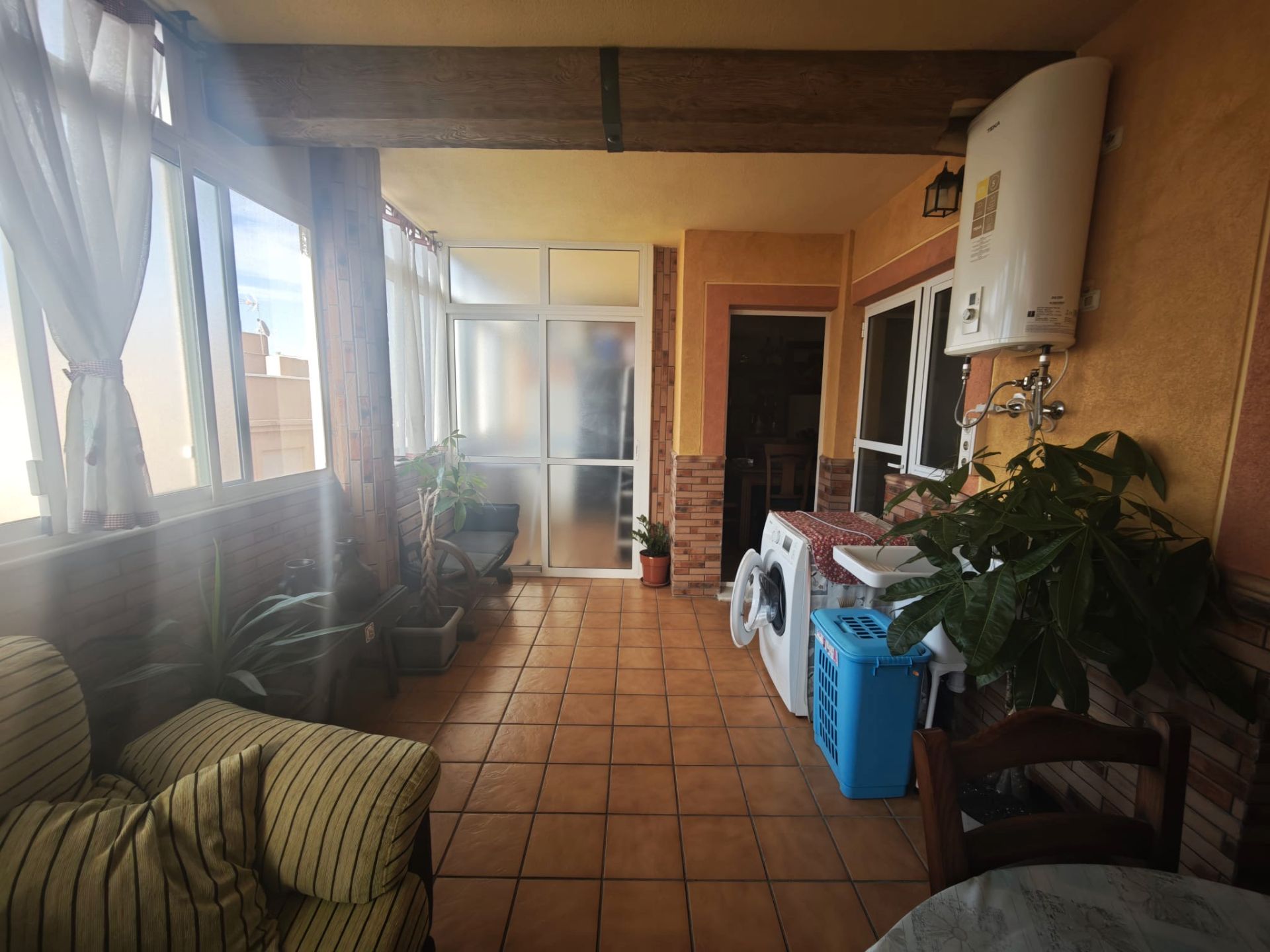 Terraza de Piso en venta en Roquetas de Mar con Aire acondicionado, Terraza y Amueblado