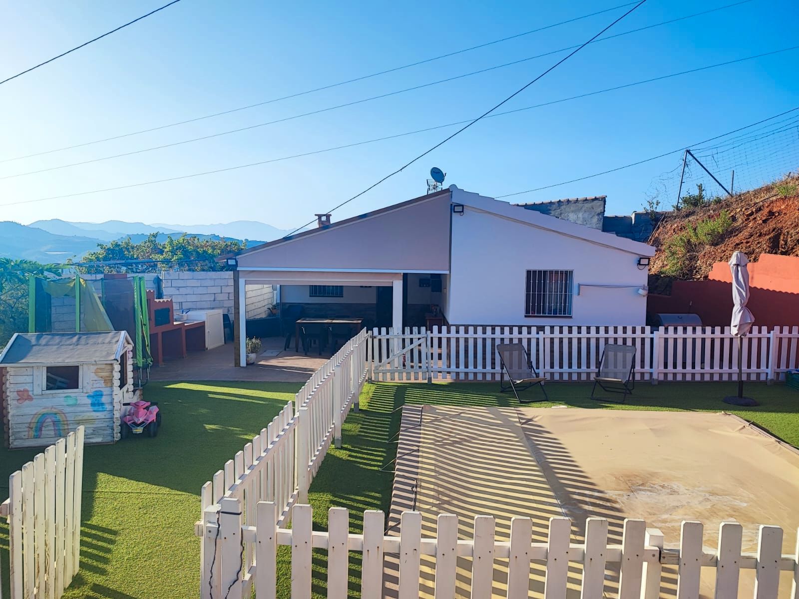 Garden of Land for sale in Iznate