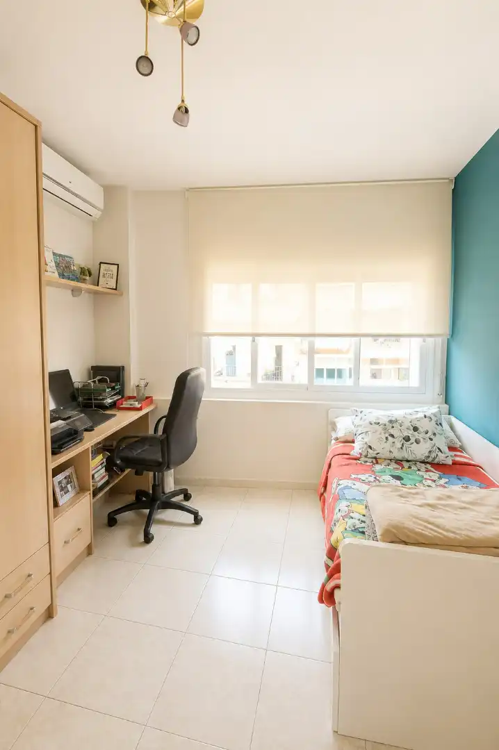 Bedroom of Duplexes for sale in L'Hospitalet de Llobregat  with Air Conditioner, Heating and Terrace