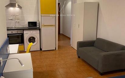 Exterior view of Flat to rent in  Barcelona Capital  with Air Conditioner, Heating and Furnished