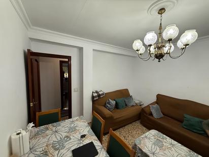 Flat for sale in La Oliva, Sur,  Sevilla Capital